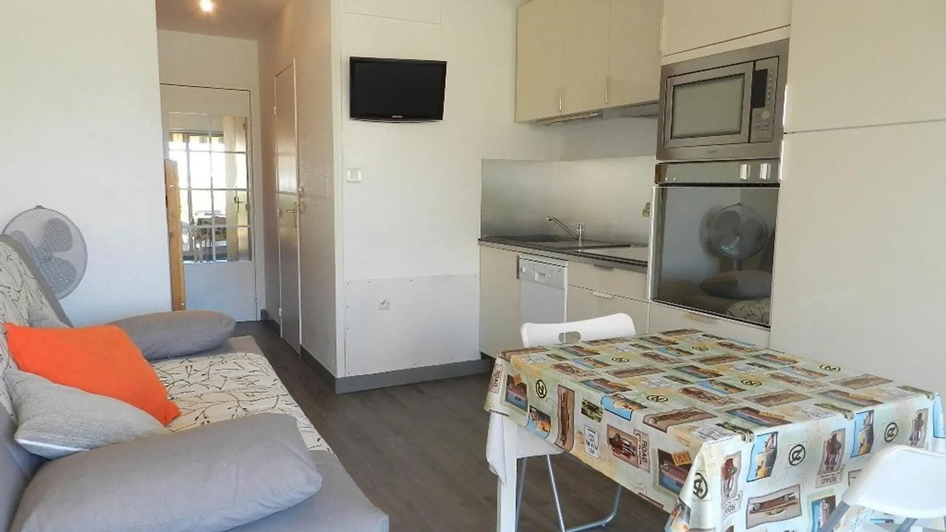 Διαμέρισμα Appartement Renove Avec Acces Plage, Piscine Et Tennis - Bormes-Les-Mimosas - Fr-1-251-730 Γαλλία